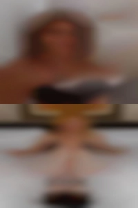 WY showing married women who cheat on the side tits.